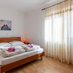 Apartment In Novi Vinodolski